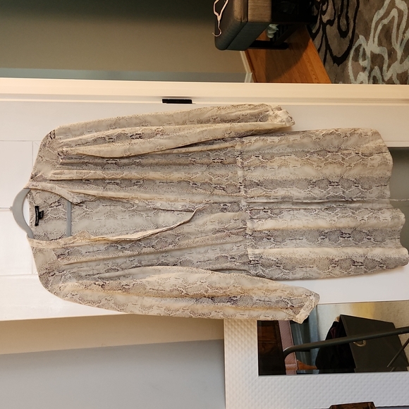 Long sleeve mini - Picture 2 of 9